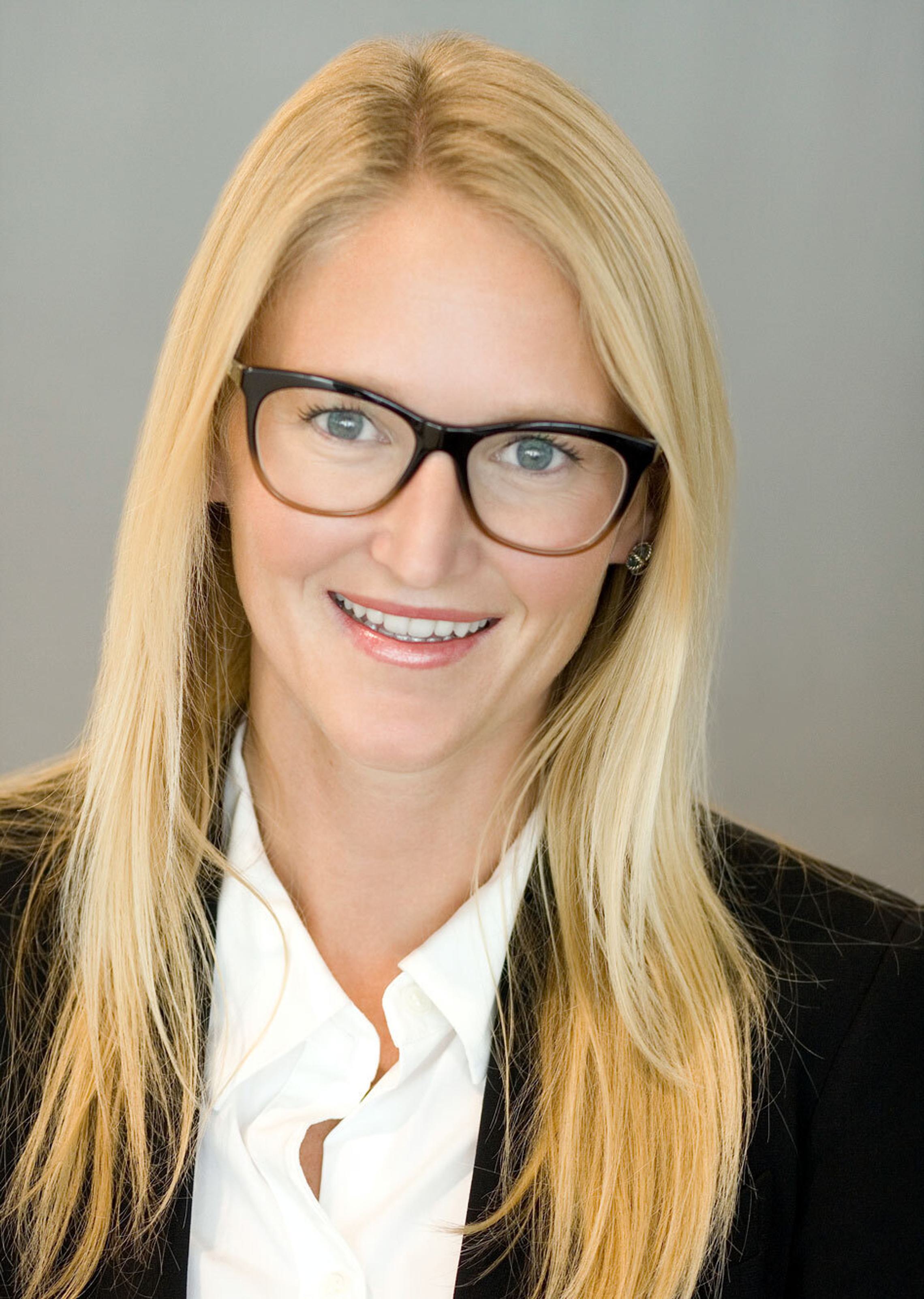 Profile Jamie Burgess portrait v2